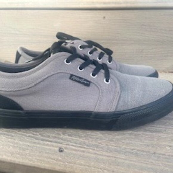 Maui and Sons Mens Canvas Wave Sneaker - Picture 1 of 10